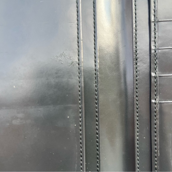 Authentic Gucci Vintage Black Leather Double Sided Wallet - Picture 8 of 9